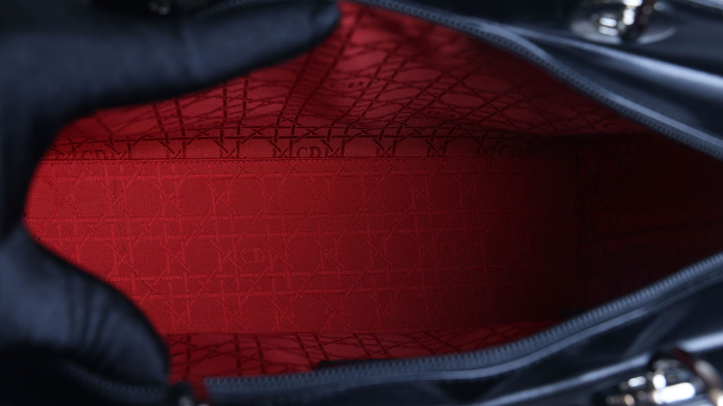 Preloved CHRISTIAN DIOR Lady Dior Patent Leather Black Large | Luxe Again Maison