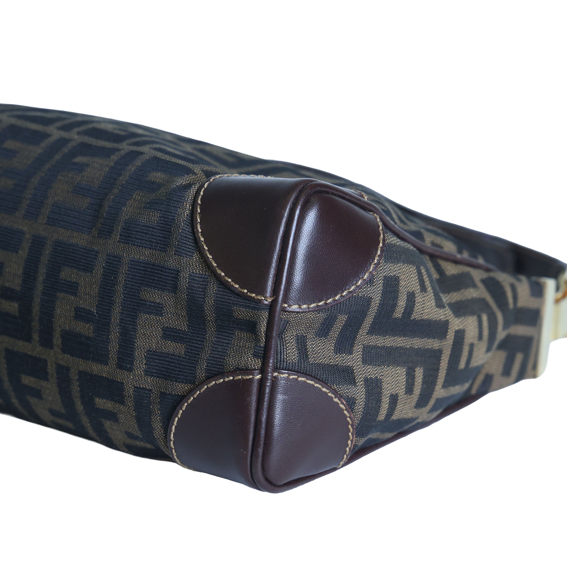 Preloved FENDI Zucca Canvas Leather Crossbody Gold Tone Handbag Brown | Luxe Again Maison