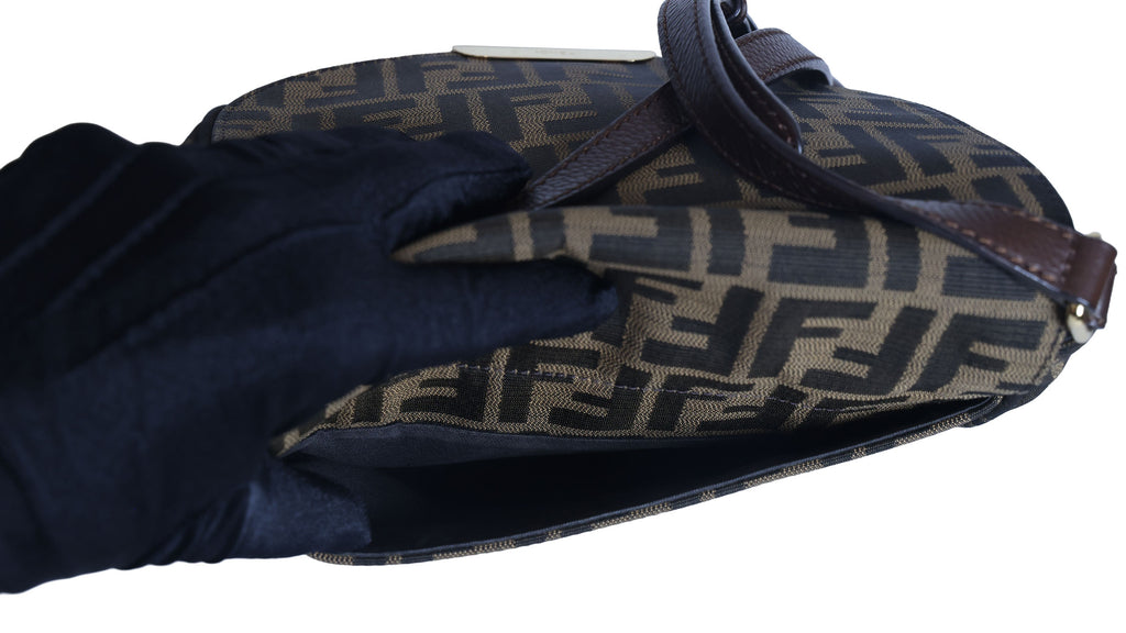 Preloved FENDI Zucca Canvas x Leather Shoulder Bag Brown 8BTXXX | Luxe Again Maison