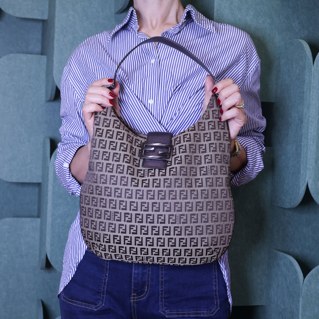 Preloved FENDI Zucchino Canvas x Leather Shoulder Bag Brown | Luxe Again Maison