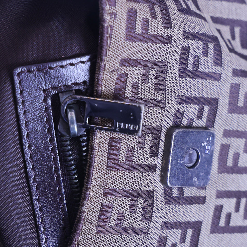 Preloved FENDI Zucchino Canvas x Leather Shoulder Bag Brown | Luxe Again Maison