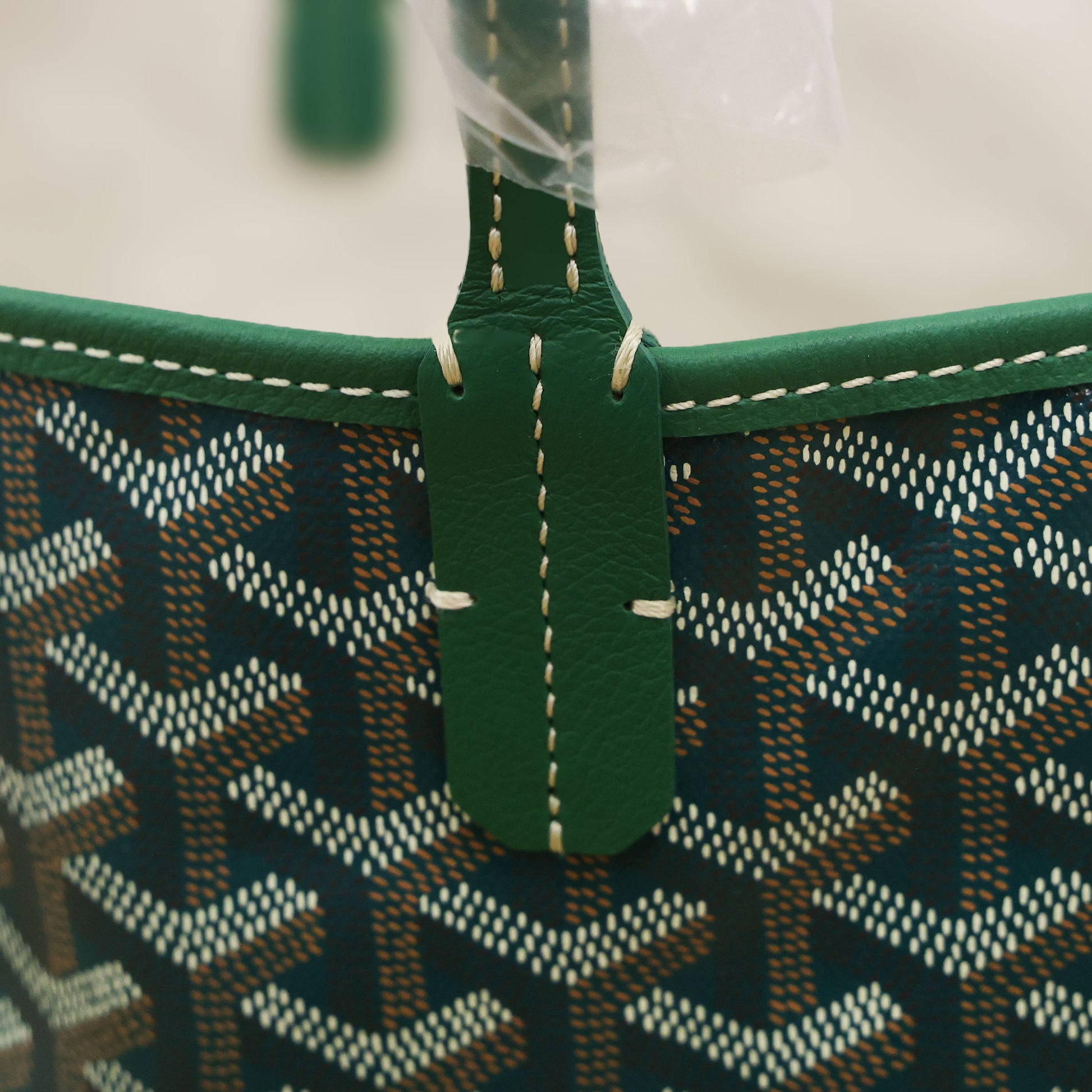Pre-owned GOYARD St Louis PM Tote Green | Luxe Again Maison 