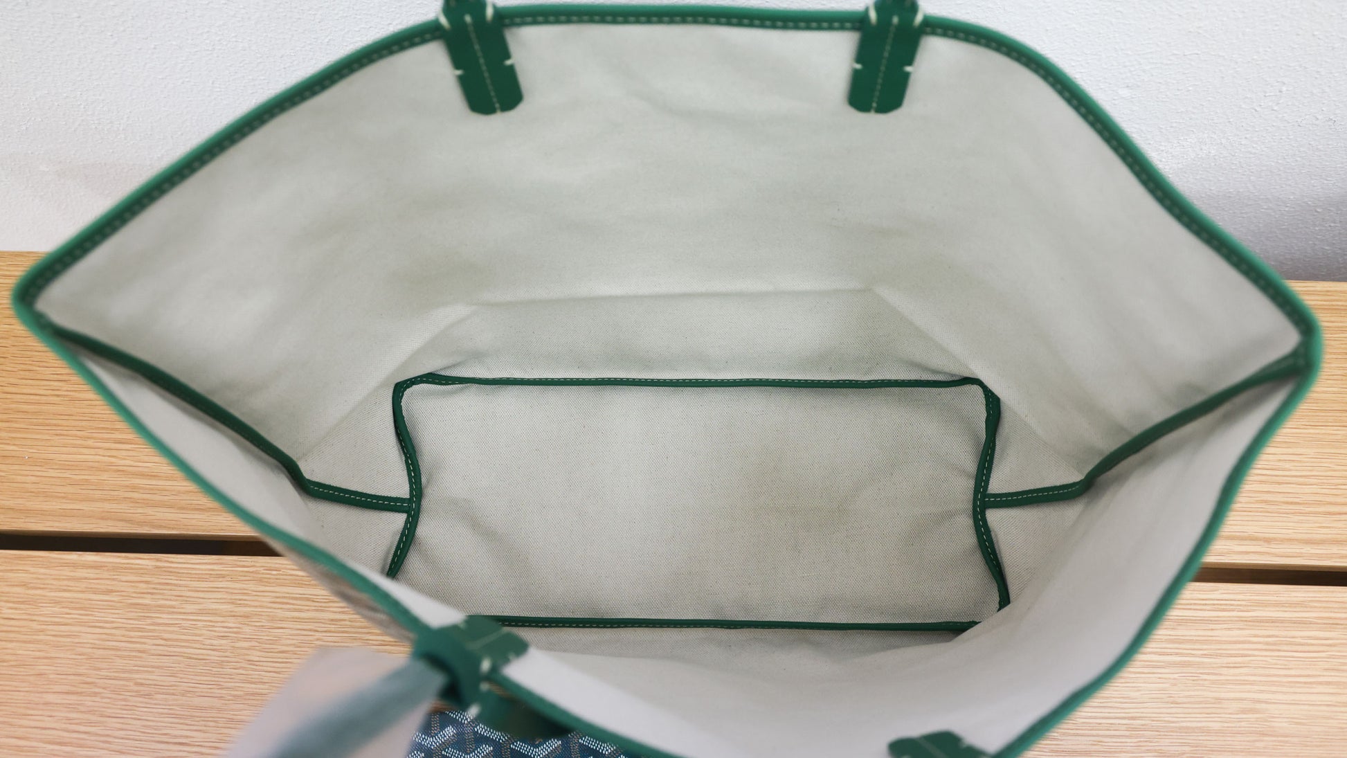 Pre-owned GOYARD St Louis PM Tote Green | Luxe Again Maison 