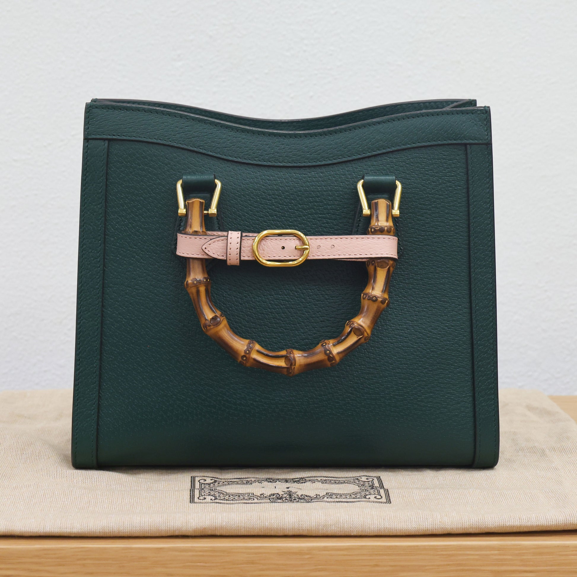 Preloved GUCCI Double G Diana Bamboo Medium Tote Green | Luxe Again Maison