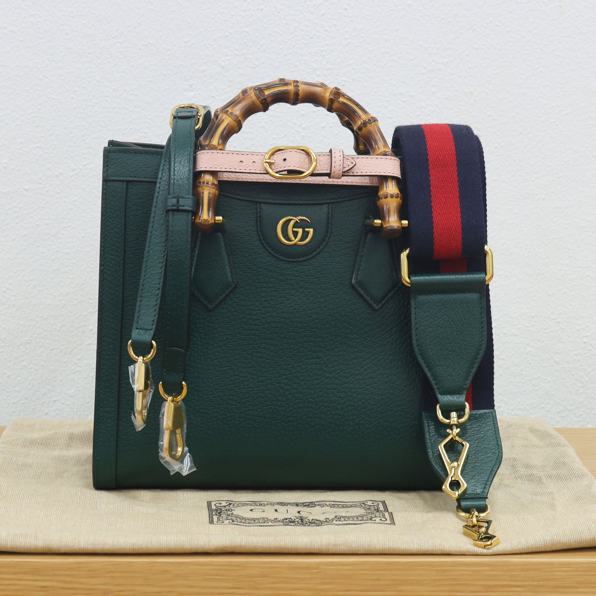 Preloved GUCCI Double G Diana Bamboo Medium Tote Green | Luxe Again Maison