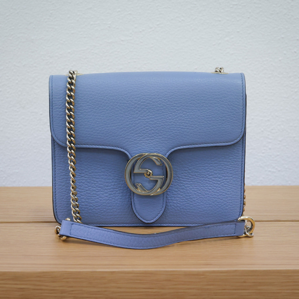 Pre-owned authentic Gucci Interlocking G Chain 510304 Shoulder Leather Light Blue Bag | Luxe Again Maison