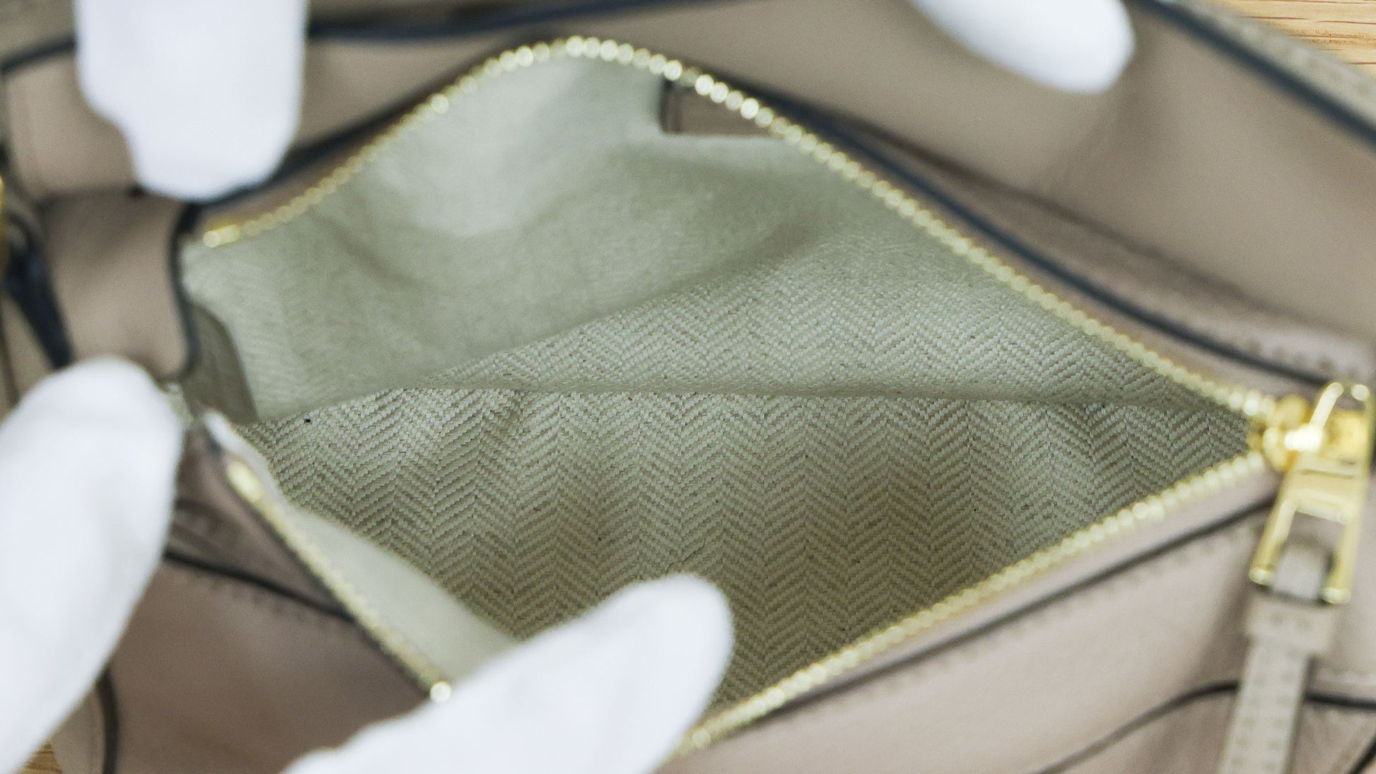 Second hand LOEWE Puzzle Edge Mini Leather Beige 2 Way Hand Bag | Luxe Again Maison