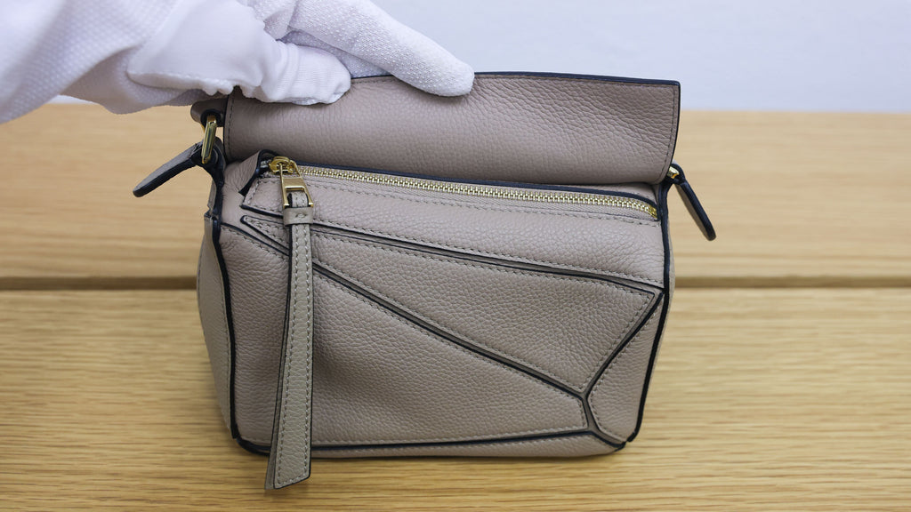 Second hand LOEWE Puzzle Edge Mini Leather Beige 2 Way Hand Bag | Luxe Again Maison