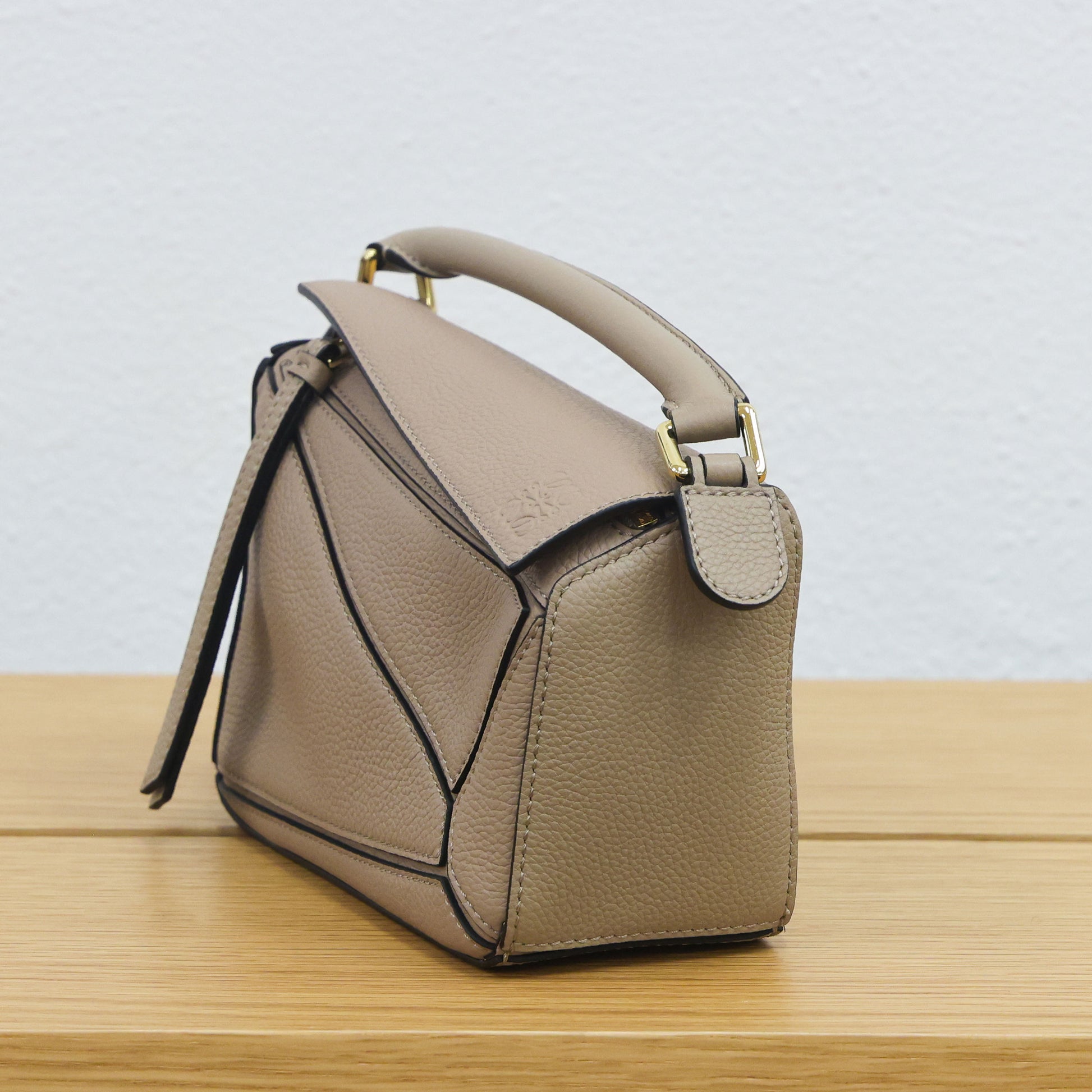 Second hand LOEWE Puzzle Edge Mini Leather Beige 2 Way Hand Bag | Luxe Again Maison