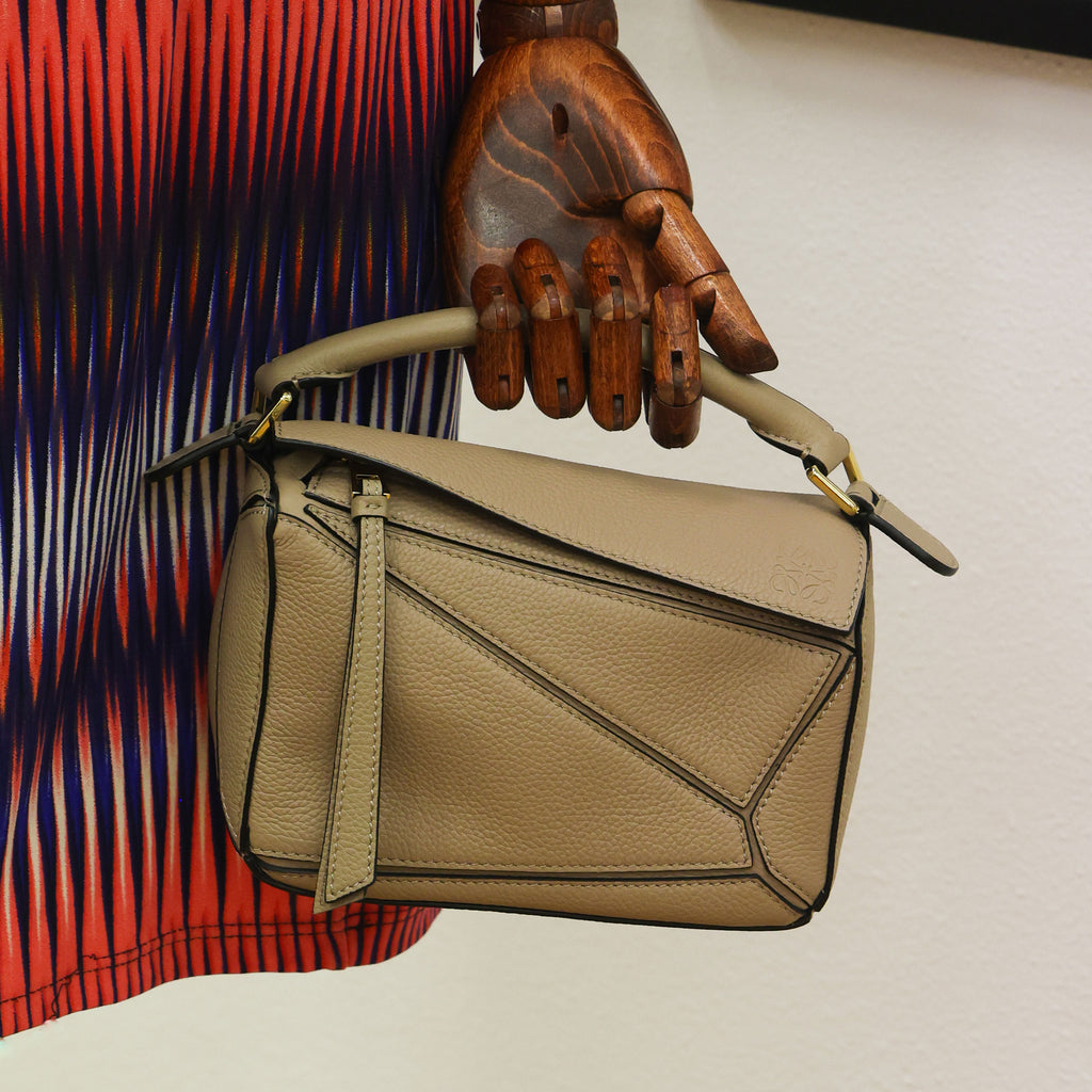 Second hand LOEWE Puzzle Edge Mini Leather Beige 2 Way Hand Bag | Luxe Again Maison