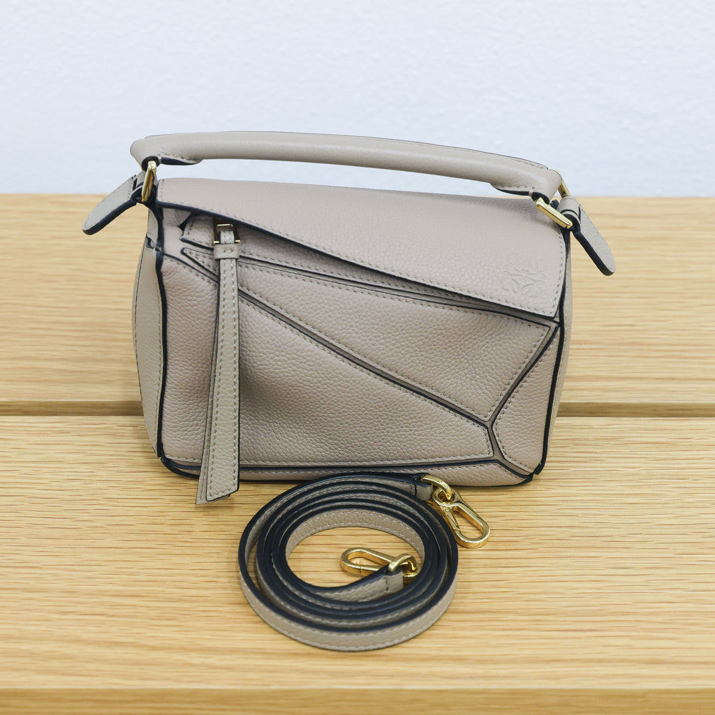 Second hand LOEWE Puzzle Edge Mini Leather Beige 2 Way Hand Bag | Luxe Again Maison