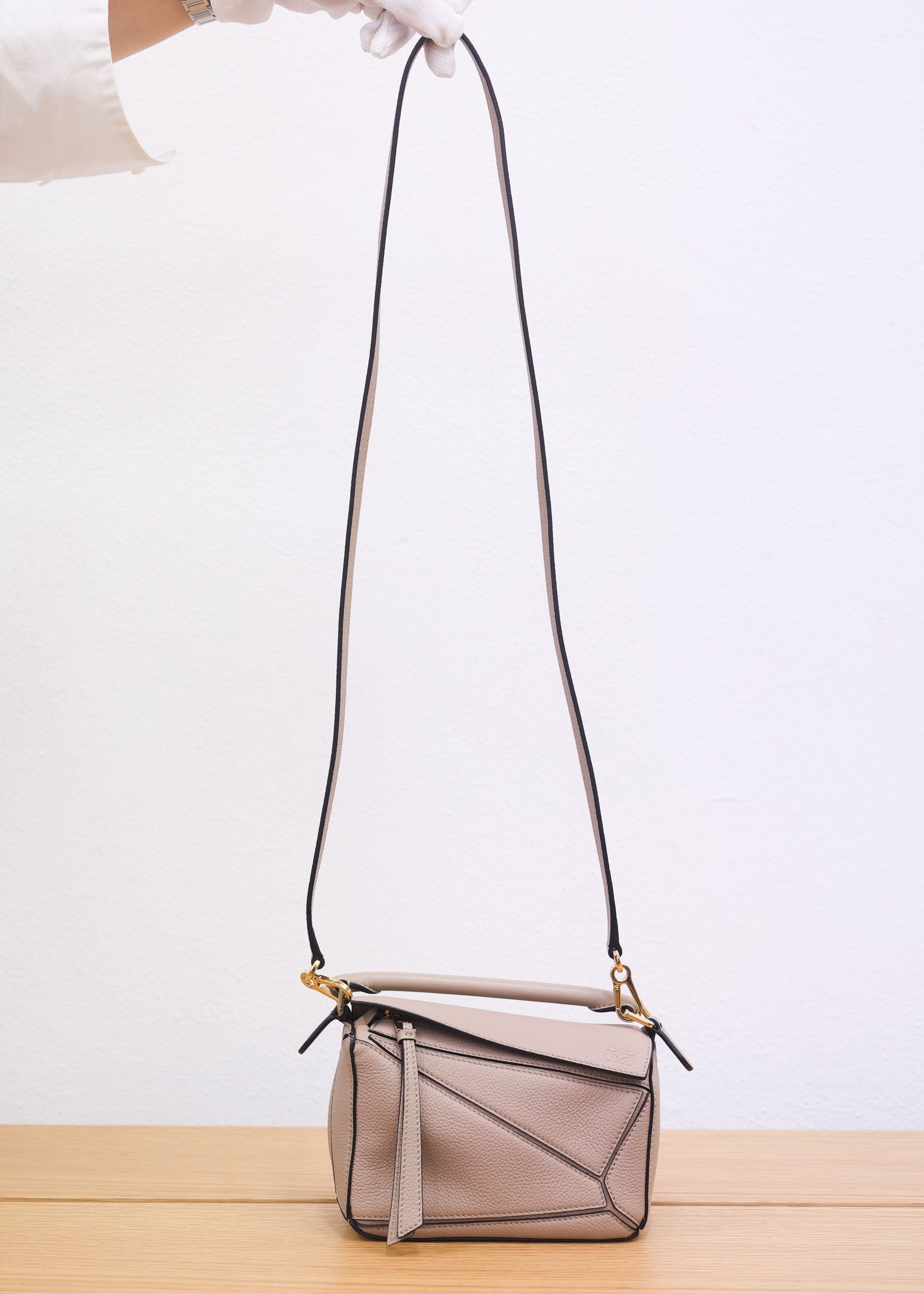 Second hand LOEWE Puzzle Edge Mini Leather Beige 2 Way Hand Bag | Luxe Again Maison
