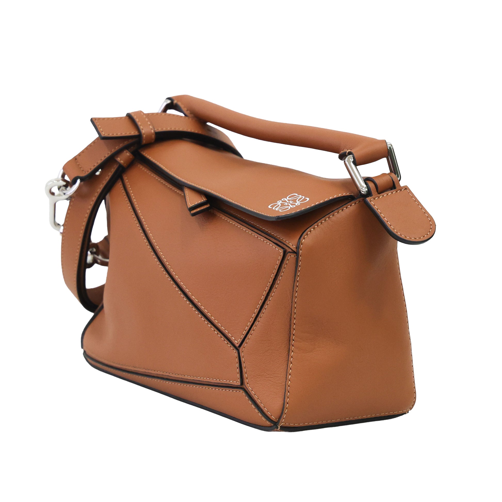 Preloved LOEWE Small Puzzle Edge Leather Tan Bag | Luxe Again Maison