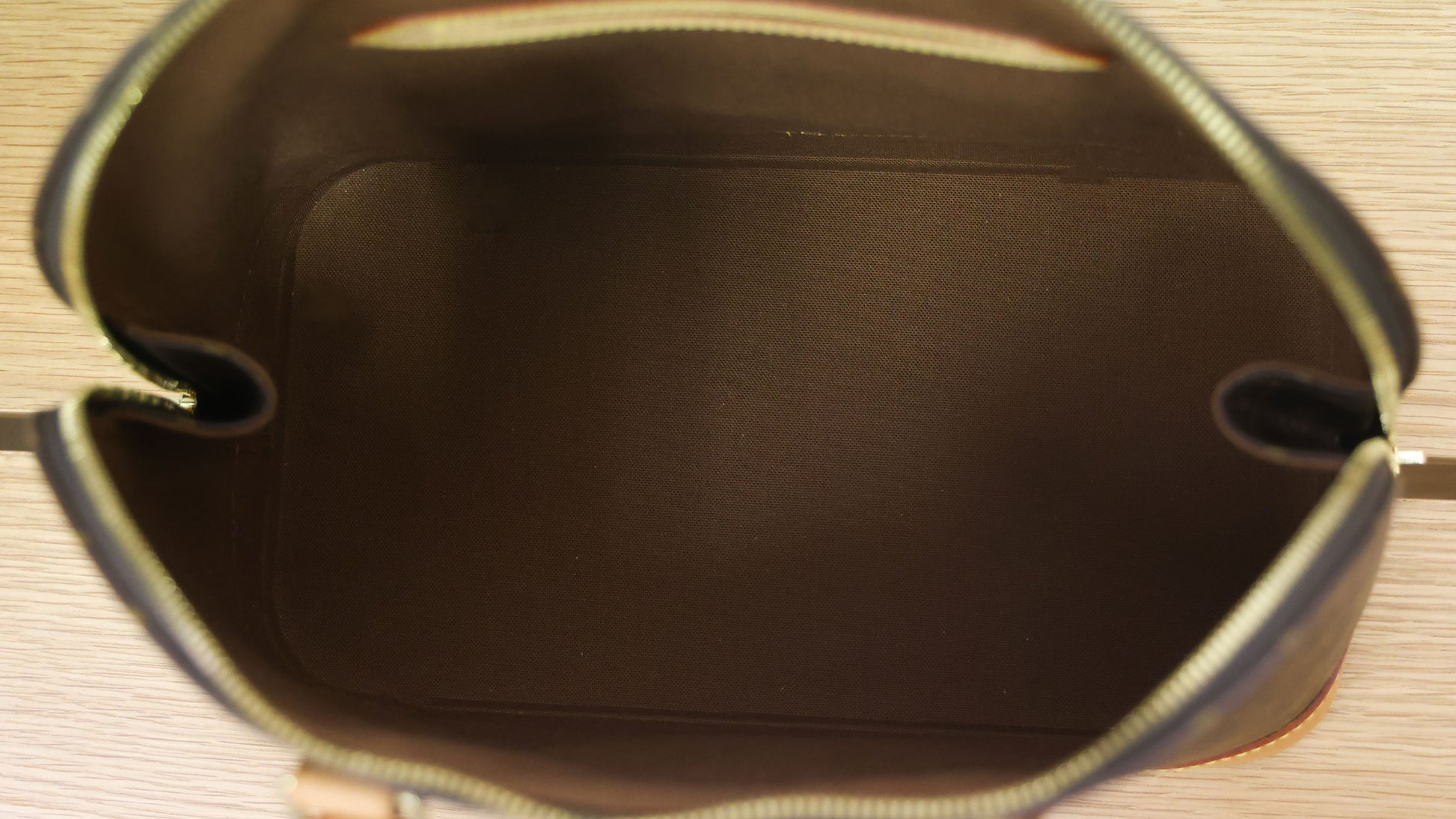 Pre-owned LOUIS VUITTON Alma Monogram M51130 Bag 1996 | Luxe Again Maison - Sydney Showroom