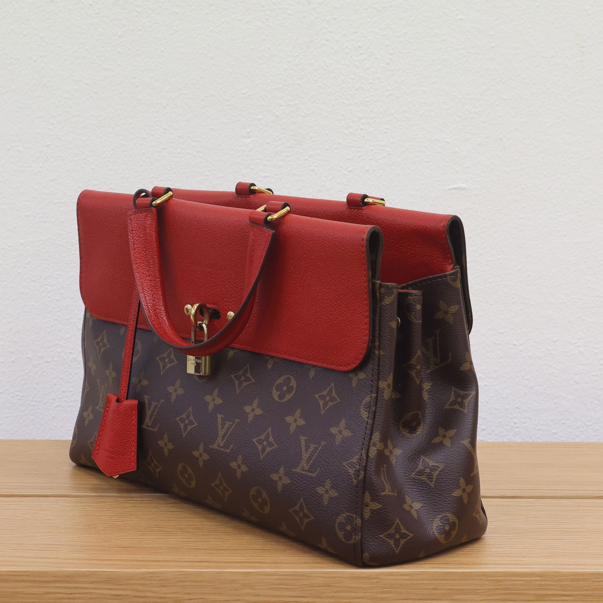 Preloved LOUIS VUITTON Cerise Monogram Venus Bag M41738 | Luxe Again Maison