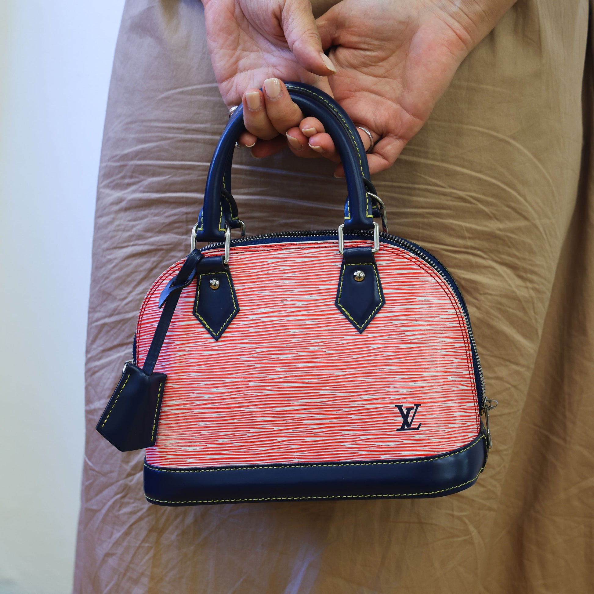Preloved LOUIS VUITTON Epi Alma BB Red & Navy Blue  Luxe Again Maison
