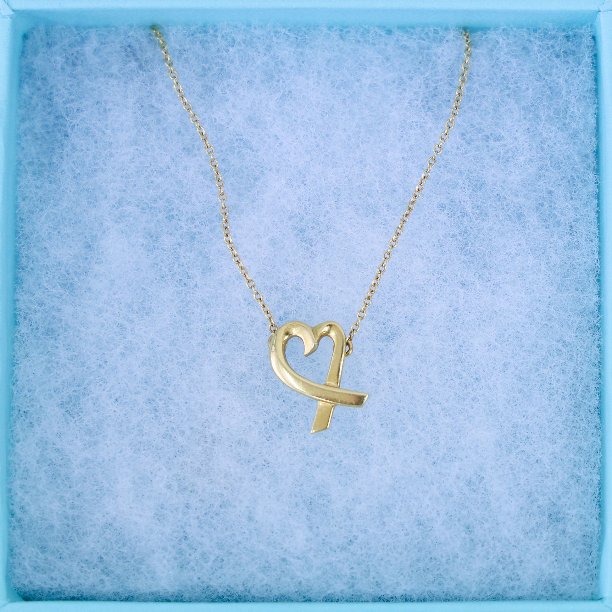 Pre-owned TIFFANY Paloma Picasso Loving Heart Small Necklace 18K Yellow Gold 2.6g | Luxe Again Maison