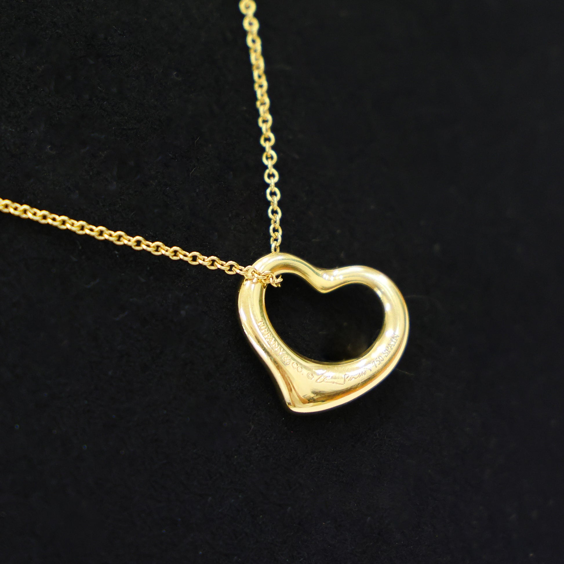 TIFFANY Open Heart Necklace 18K Gold 4.2g