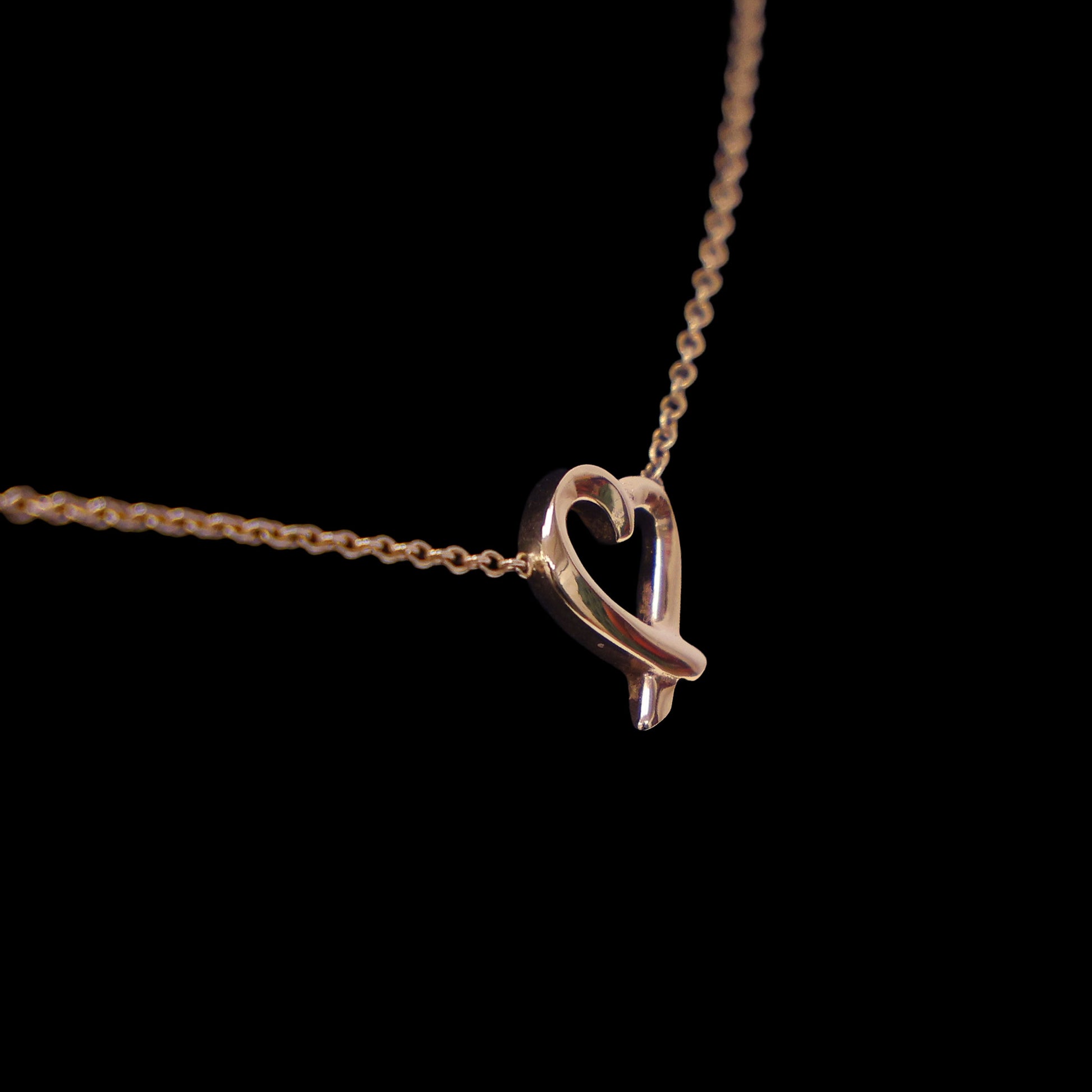 Preloved TIFFANY x Paloma Picasso Loving Heart Necklace 18K Rose Gold 2.2g | Luxe Again Maison