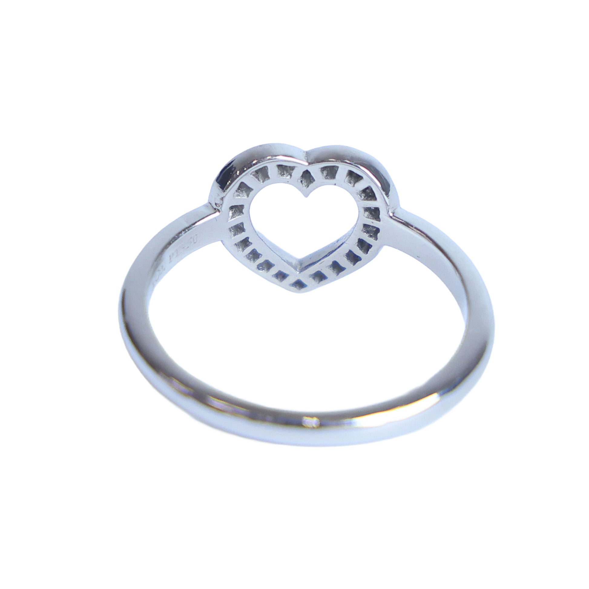 Preowned TIFFANY & Co Sentimental Heart Diamond 18K Platinum Ring 2.8g | Luxe Again Maison