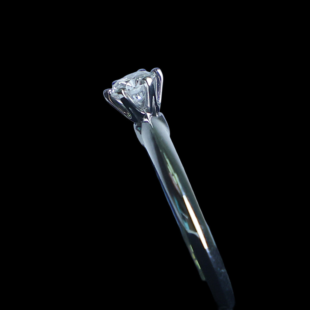 Preowned TIFFANY & Co Solitaire Diamond Ring 18K Platinum 0.30 Carat H VS1 3.6G | Luxe Again Maison