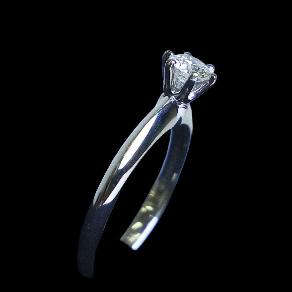 Preowned TIFFANY & Co Solitaire Diamond Ring 18K Platinum 0.30 Carat H VS1 3.6G | Luxe Again Maison