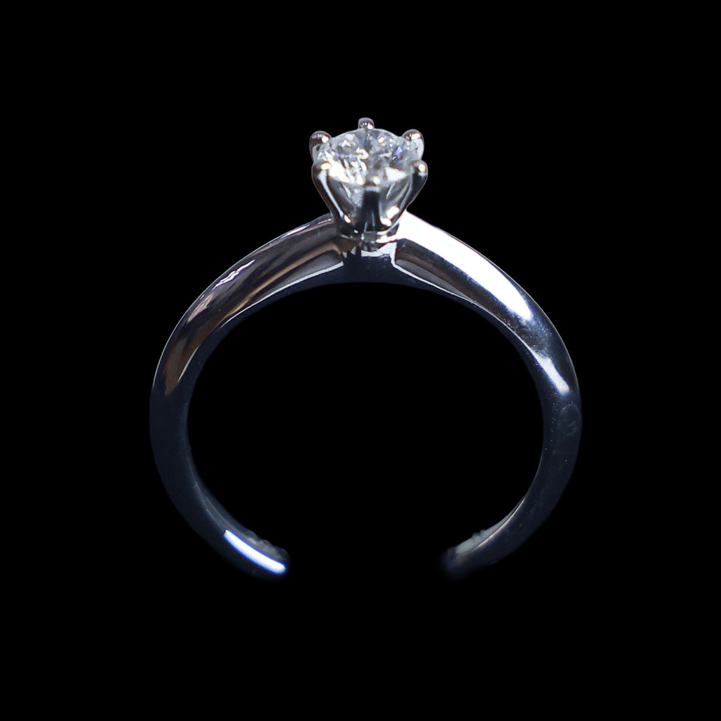 Preowned TIFFANY & Co Solitaire Diamond Ring 18K Platinum 0.30 Carat H VS1 3.6G | Luxe Again Maison