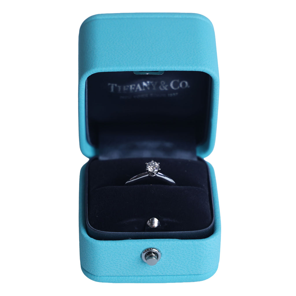 Preowned TIFFANY & Co Solitaire Diamond Ring 18K Platinum 0.30 Carat H VS1 3.6G | Luxe Again Maison