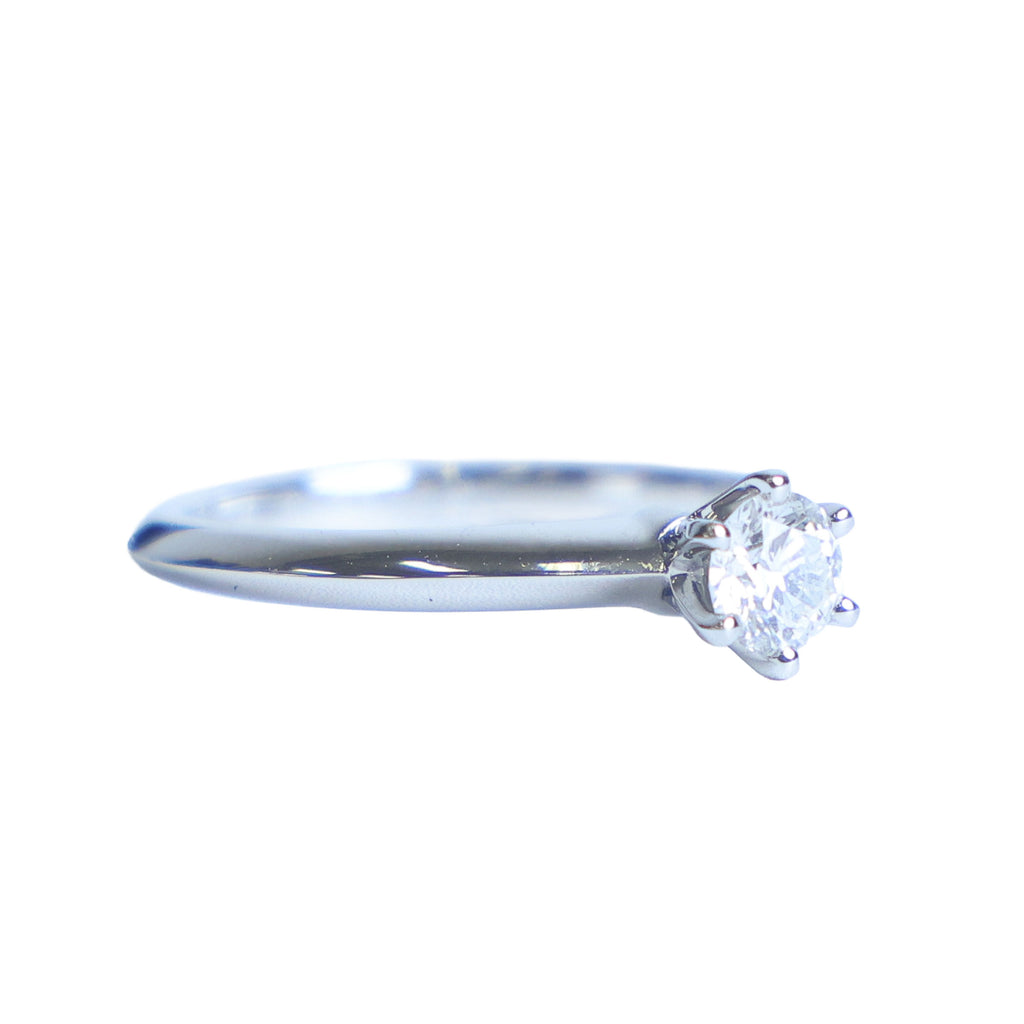 Preowned TIFFANY & Co Solitaire Diamond Ring 18K Platinum 0.30 Carat H VS1 3.6G | Luxe Again Maison